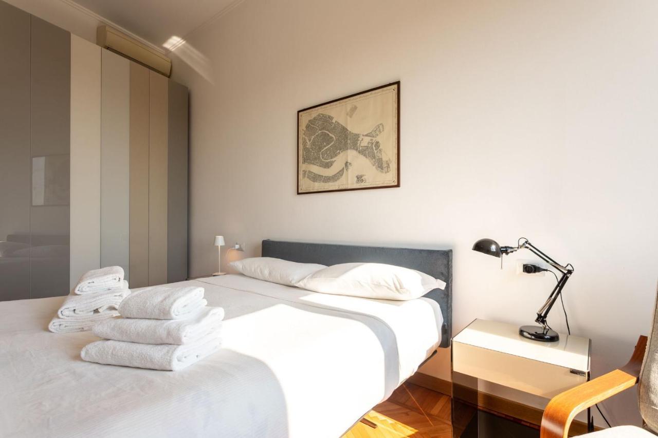 Garibaldi Two Bedrooms By Halldis ミラノ エクステリア 写真